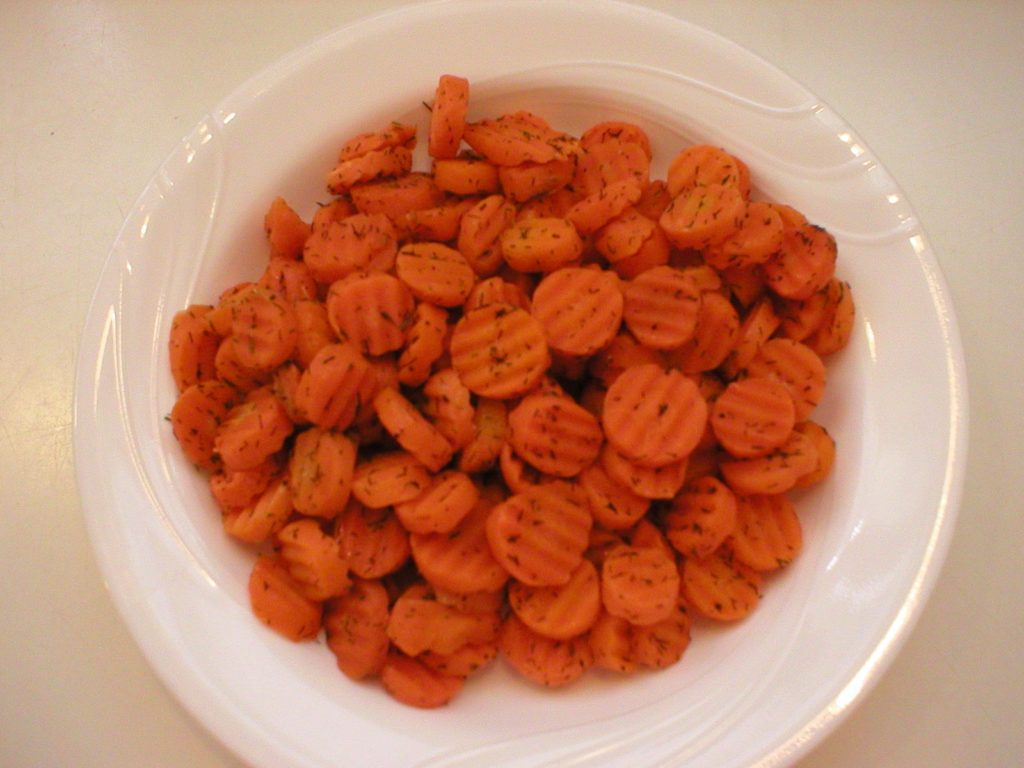 Easy Maple Glazed Carrots with Dill